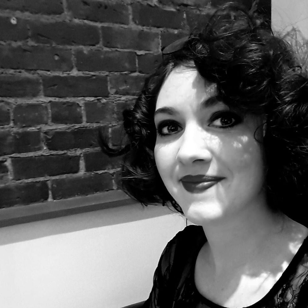 Meet your Posher, Talia